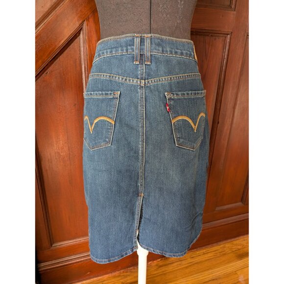 Levis Womens Denim Pencil Skirt Blue Mid-Rise Button Closure Back Pockets Size M - Picture 1 of 10